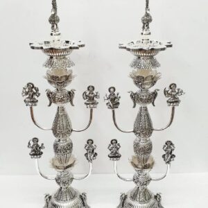 4 Arm Lamp With God Idol